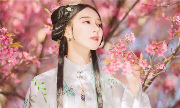 义安供卵试管婴儿：助您实现家庭梦想的科学方案